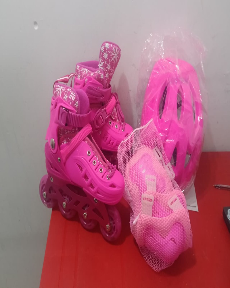 Patines rosados usados