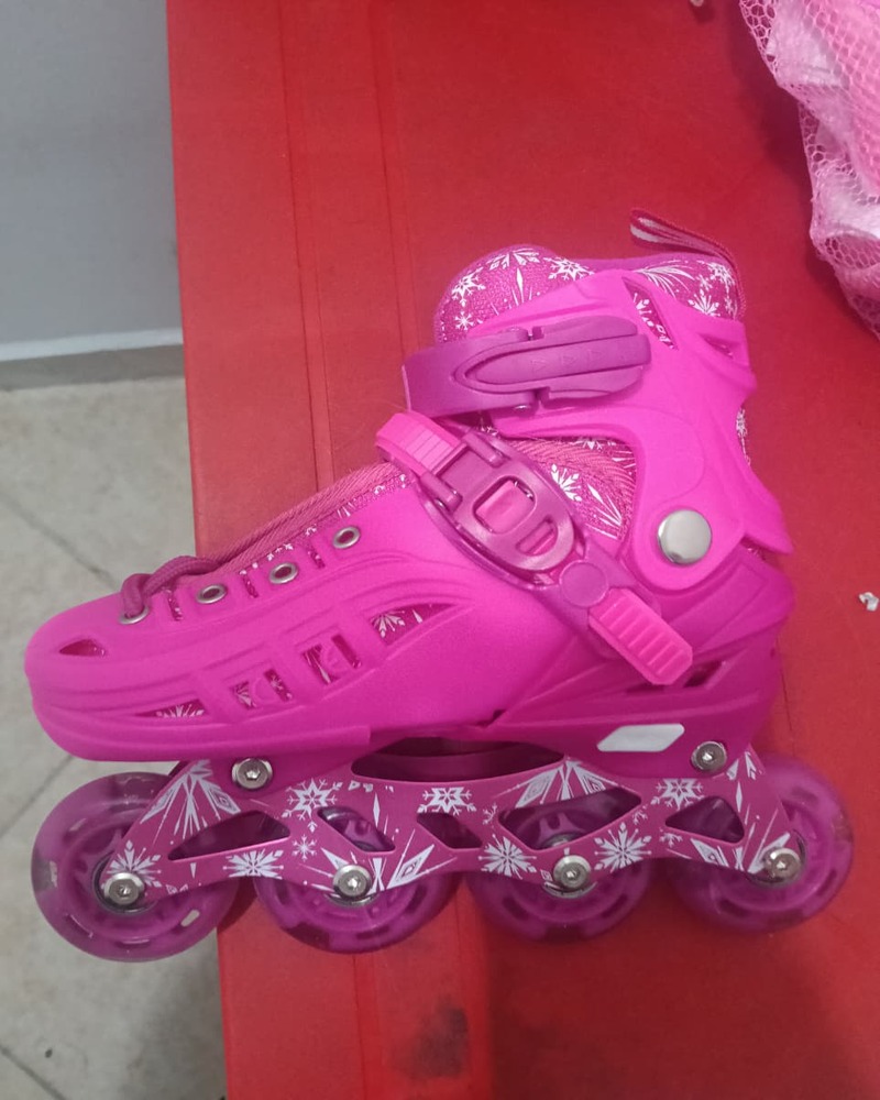 Patines rosados usados